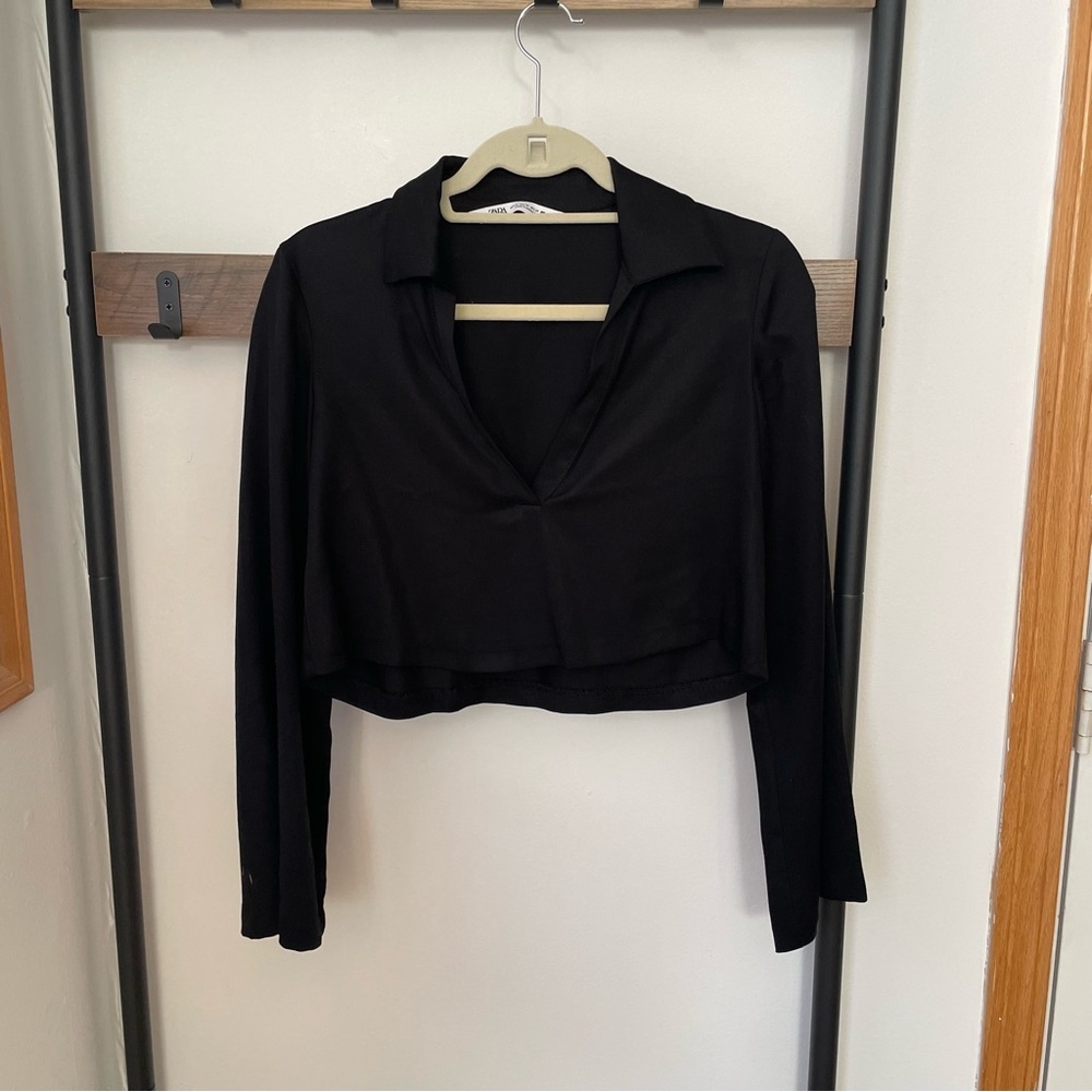 Zara Cropped Collared Longsleeve Black Top